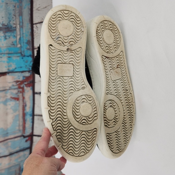 Aquatalia Sherpa Lined Sneakers‎ - Picture 6 of 9